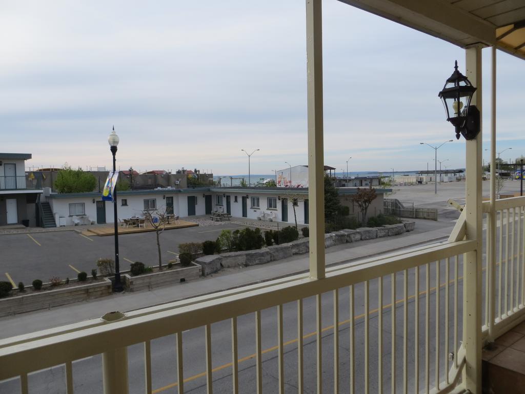 Villa Nova Motel Wasaga Beach Buitenkant foto