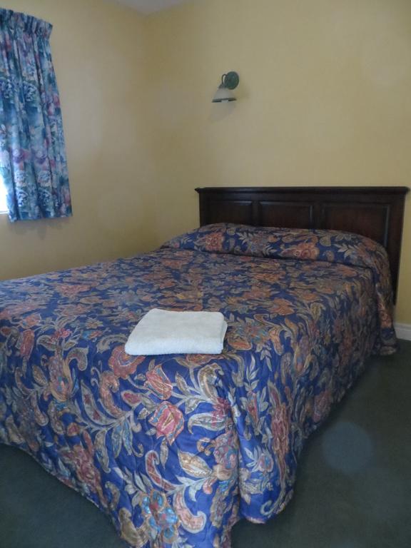 Villa Nova Motel Wasaga Beach Buitenkant foto
