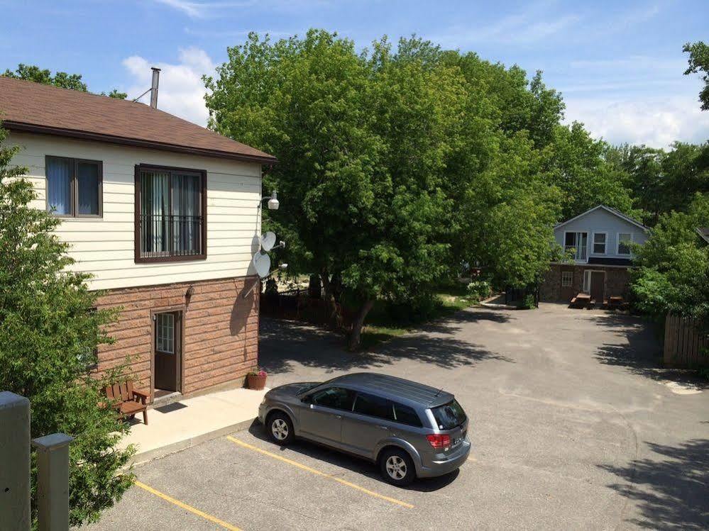 Villa Nova Motel Wasaga Beach Buitenkant foto